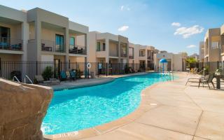 Abbys Retreat At The Lofts of Green Valley - 8