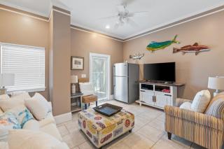 Footprints in the Sand - Coastal Joe Vacation Rentals - 5