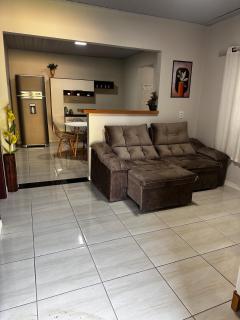 Casa com 2 quartos - quintal e área de lazer - Foz do Iguaçu - 2