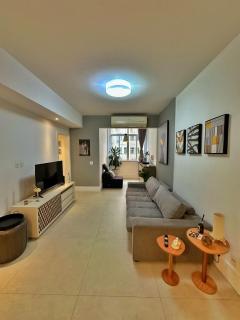 Perfect retreat 2 blocks from the beach - 3