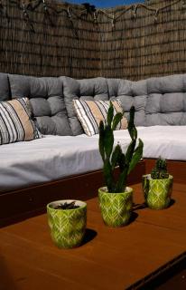 IKARUS apartment with courtyard & pool in Chania - 3