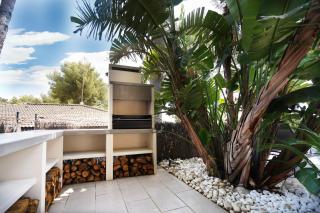 Castelldefels - House - Sleeps 4 - Pool - PetsOK - Castelldefels - 1