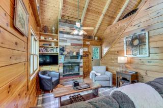 5 Mi to Hot Springs Natl Park Cabin with Yard - Morning Star - 6