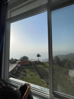 Luxury 4-BHK,Central Apartment - Murree - 5