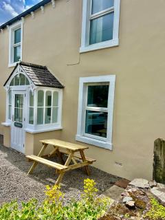 The MireHouse - Georgian rural retreat - Ullock - 9