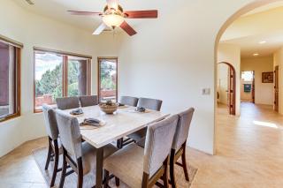 Hot Tub and Red Rock Views Secluded Sedona Escape! - Oak Creek - 1