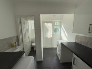 Chelmsford 3 Bedroom Accommodation with parking - Chelmsford - 1