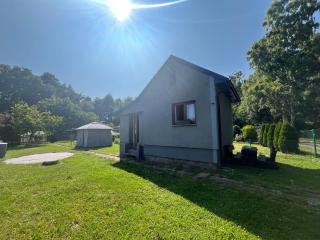 Peaceful chalet close to downtown - - 0