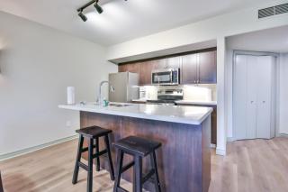 Highland Hideaway 1BR King Suite - Shanty Bay - 7
