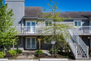 The Moose Lodge - Modern Condo in Collingwood - Collingwood - 8