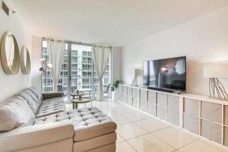 Bayside Miami High-Rise Condo By Waterfront Park! - 0