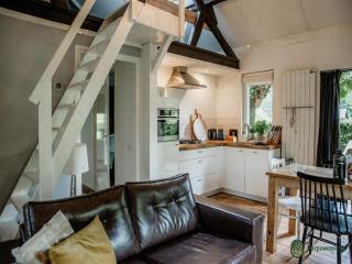 Holiday Home in Leende with Hot Tub & Garden, cleaning included - Leende - 4