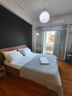Thissio Central - Pedestrian path - Athen - 8