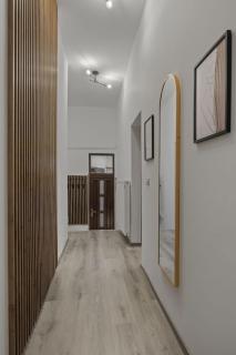 Interbelic Villa close to Old Town - Bucharest - 5