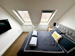 Stunning Modern, Private Apartment,15 Mins To Central London - The Hyde - 3