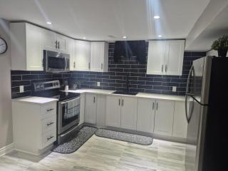 Whitby one bedroom apartment - Whitby - 6