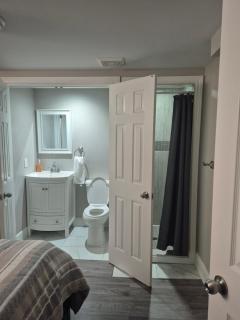 Whitby one bedroom apartment - Whitby - 4