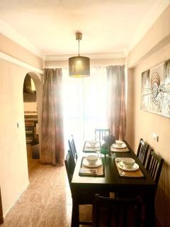 Cozy 2 Bedroom Apartment in Torremolinos Centre - 6
