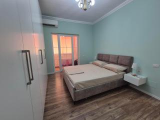 Sunflower Apartment Tirana, US Embassy Area - Tirana - 3