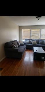 Beautiful 3 Bed Vacation home - Newark - 2
