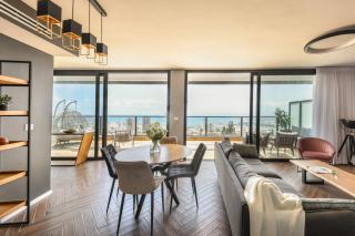 Stunning Haifa Bay Views Penthouse by Sea N' Rent - Haifa - 5