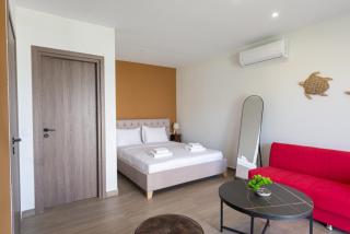 Twin Escape Sea & Corfu town - - 2