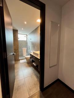 Comfy and Centric Apartment in Zone 10, Fontabella Square - - 4