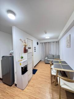 Davao 1BR Condo for 4 with Pool Near SM Lanang and Airport - Davao - 9
