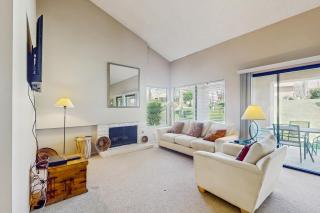 Poinciana Paradise - Palm Desert - 6