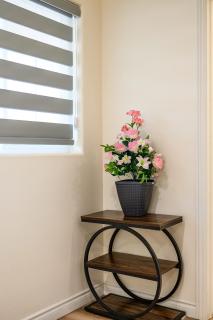 Modern Getaway Near Pasadena & DTLA - 3