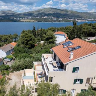 Apartments vila Celice - Jugo Okrug Donji - Okrug Donji - 3