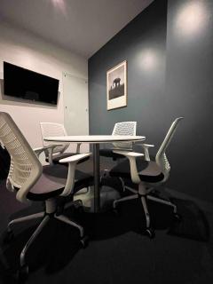 Cozy and Centric Apartment in Zone 10, Fontabella Square - 5