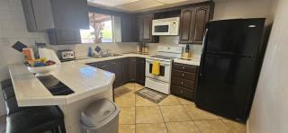 Ranch home sleeps 16ppl - Las Vegas - 6