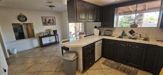 Ranch home sleeps 16ppl - Las Vegas - 7