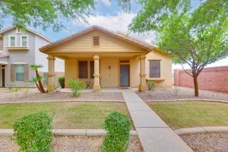 Family Home with Community Perks - 8 Mi to Chandler! - Gilbert - 7