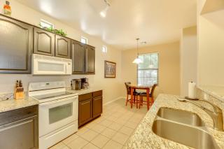 Family Home with Community Perks - 8 Mi to Chandler! - 1