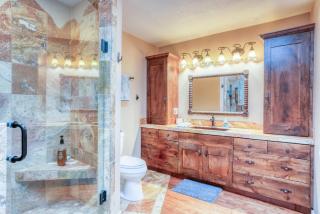 Eagle View Escape - Private Lakefront Estate - Lakeside - 4