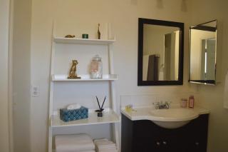 Mountain View Escape with Modern Design - Thousand Palms - 3