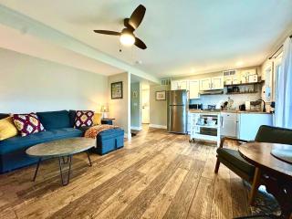 Cozy Waterfront Retreat Near Flathead Lake - 8