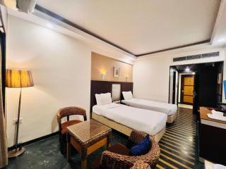 Hotel Dr Rajkumar International - Bangalore - 0