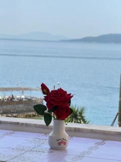 Beachside Golden Stay - Saranda - 6