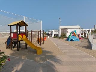 Hotel Etna - Nuova Gestione Romagnola ALL-INCLUSIVE Spiaggia Parcheggio - Riccione - 3