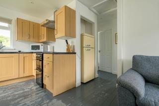 Oak Cabin Overlooking Bedgebury Forest - Goudhurst - 2
