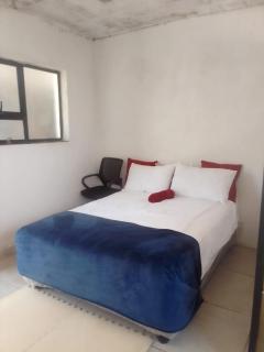 Mokoena Village guesthouse - Akasia - 1