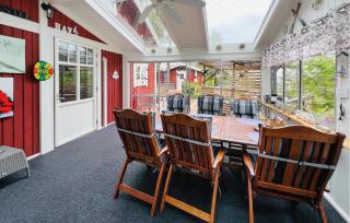 Amazing Home In Uddevalla With Wifi - Uddevalla - 1