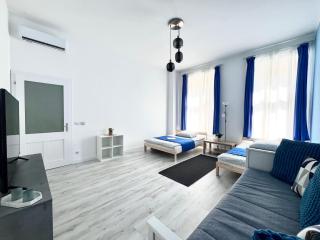 Cozy Convenient Budapest Center - 7