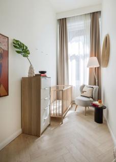 Spacious 5BR by Opera, Liszt Ferenc & City Centre - Budapest - 2