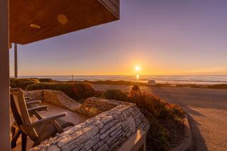 Little Sur Inn - 7