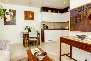 Renovated remote-work 3 bed gem with ACs & views! - Kaapstad - 7