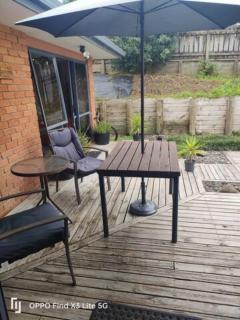 Double Room Free WIFI - Hamilton - 9